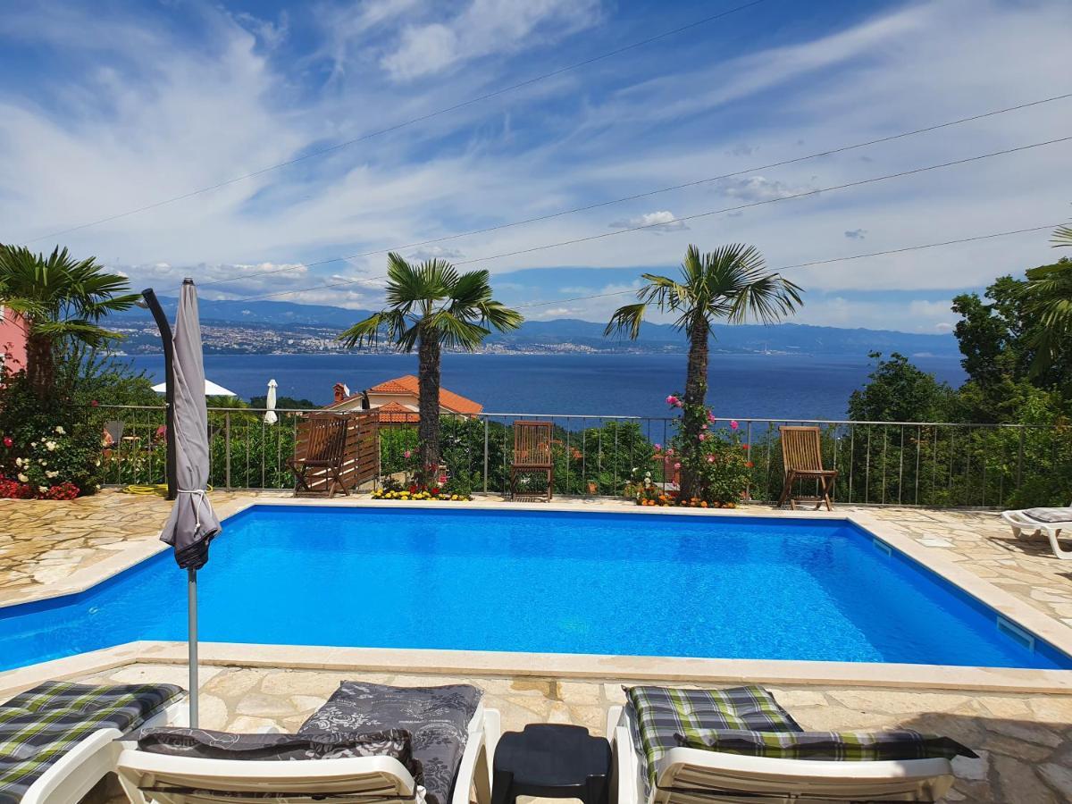 Apartments Kroatien Lovran Exteriér fotografie