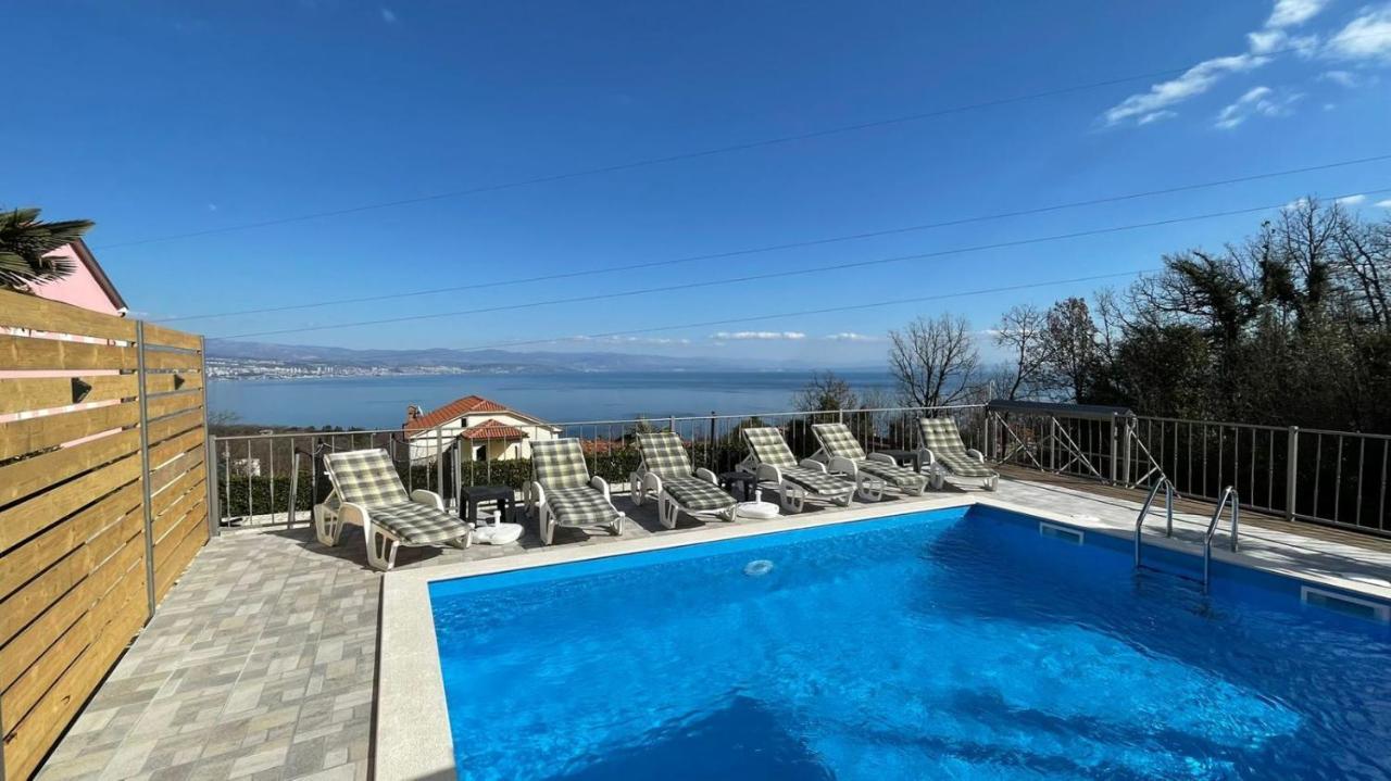Apartments Kroatien Lovran Exteriér fotografie