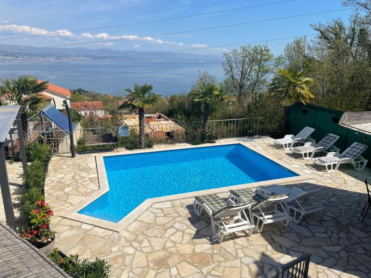 Apartments Kroatien Lovran Exteriér fotografie