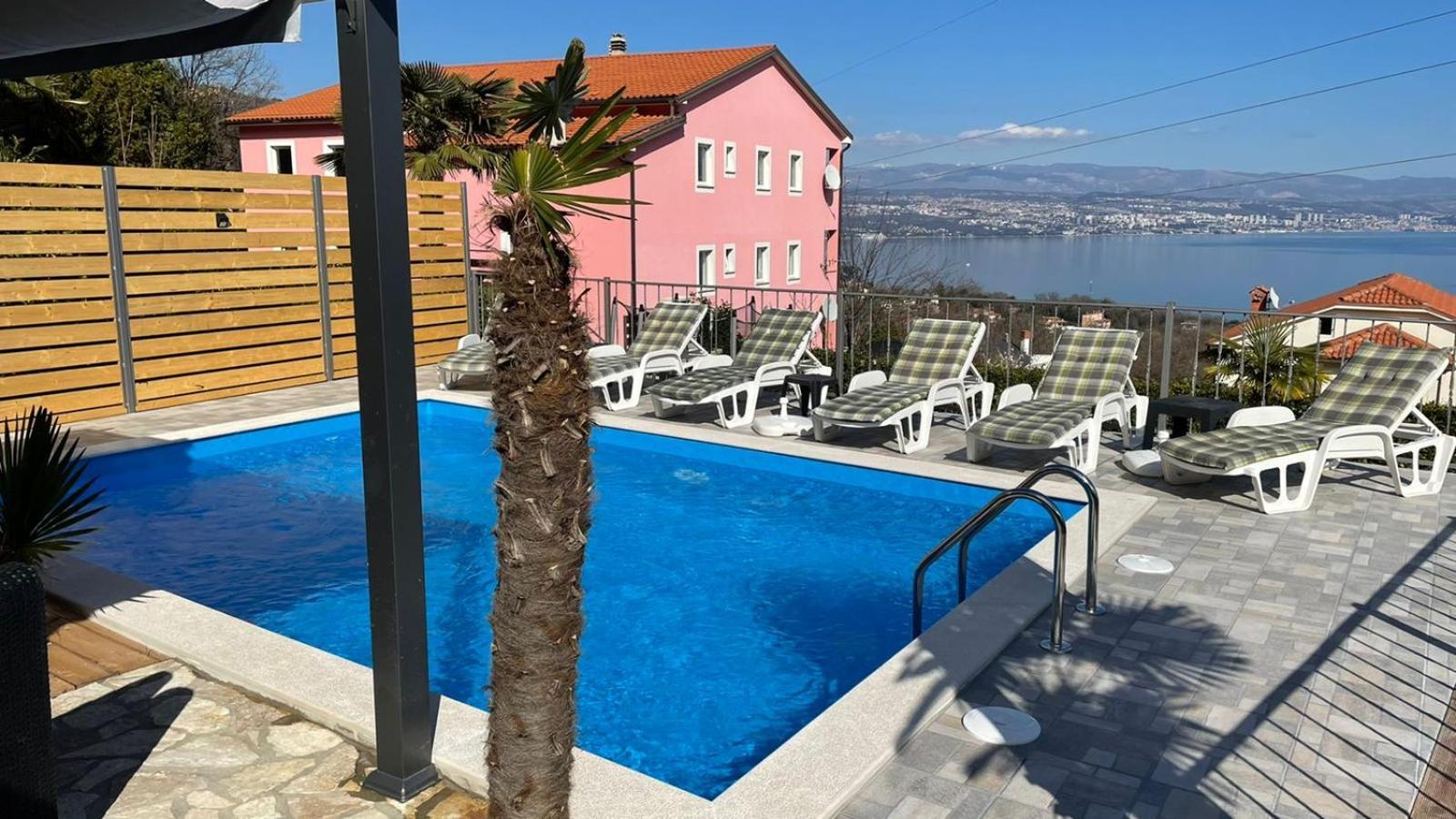 Apartments Kroatien Lovran Pokoj fotografie